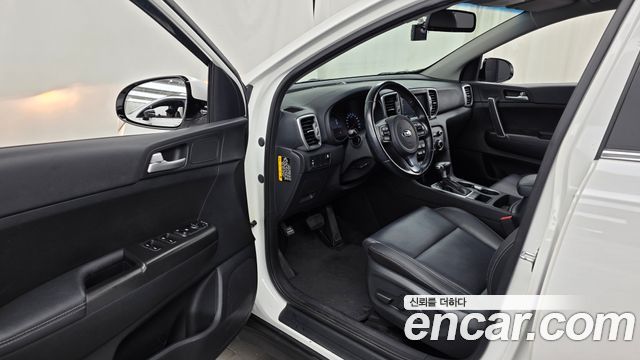 Kia Sportage 2016 — photo 10