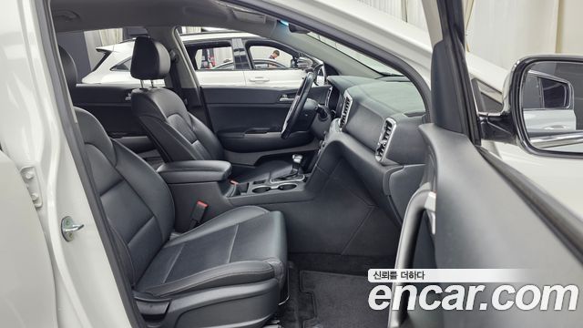 Kia Sportage 2016 — photo 11