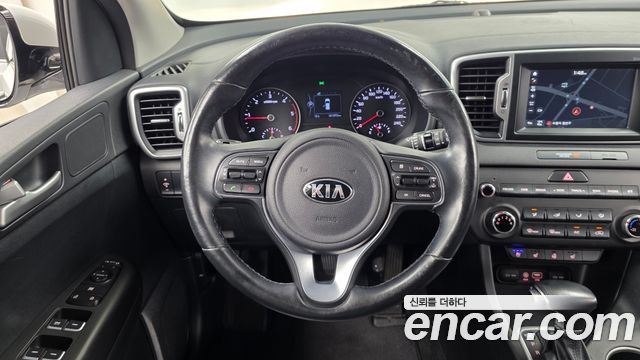 Kia Sportage 2016 — photo 13