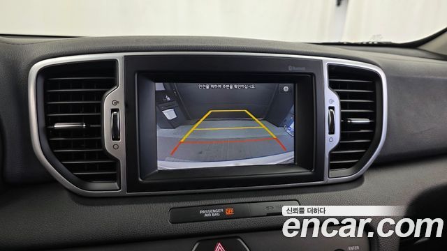Kia Sportage 2016 — photo 16