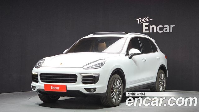 Porsche Cayenne 2016 — photo 1