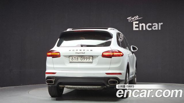 Porsche Cayenne 2016 — photo 4