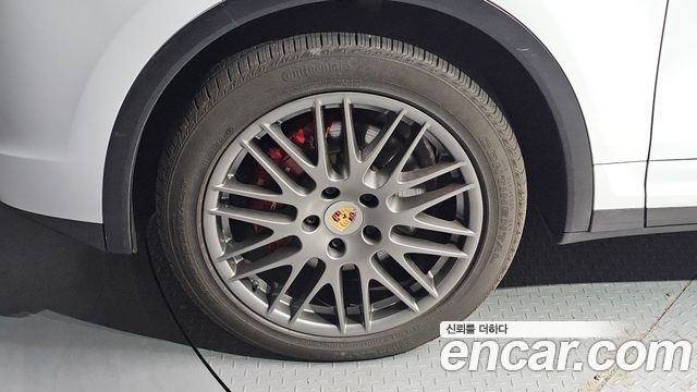 Porsche Cayenne 2016 — photo 5
