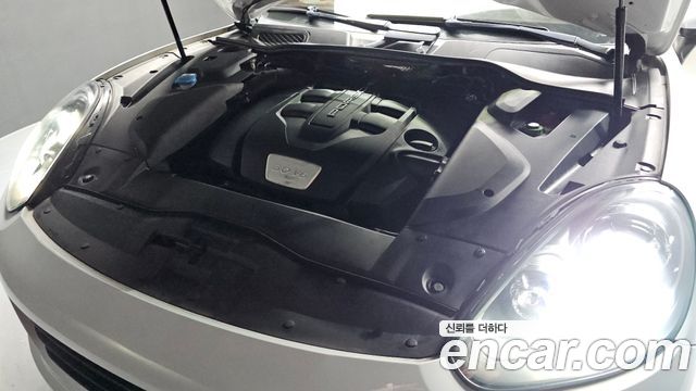 Porsche Cayenne 2016 — photo 6
