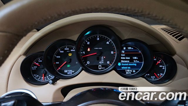 Porsche Cayenne 2016 — photo 8