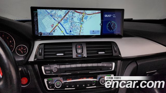 BMW 4-Series 2015 — photo 12