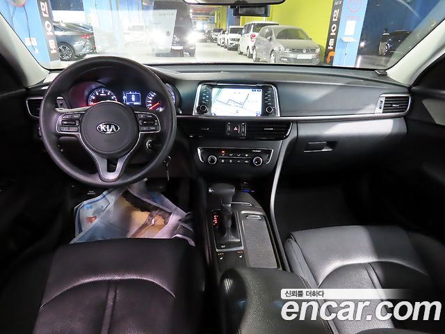 Kia K5 2018 — photo 7