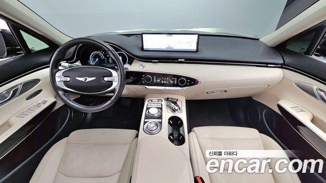 Genesis GV70 2022 — photo 10