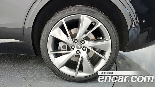 Genesis GV70 2022 — photo 7