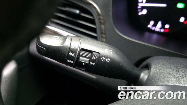 Hyundai Sonata 2015 — photo 18