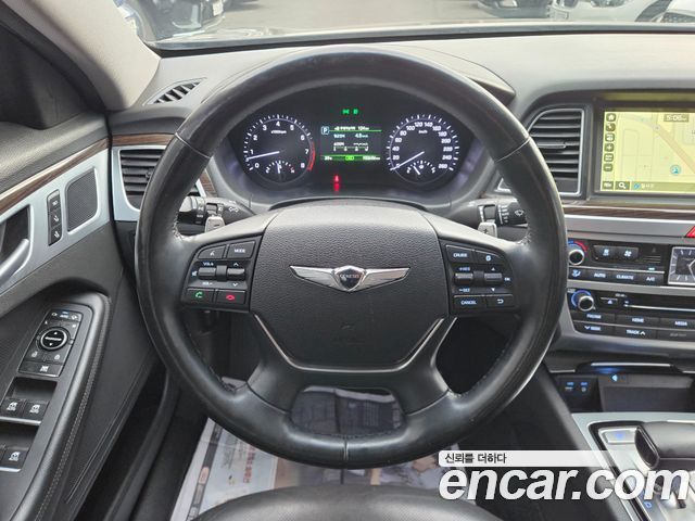 Genesis G80 2018 — photo 12