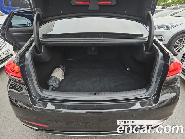 Genesis G80 2018 — photo 20