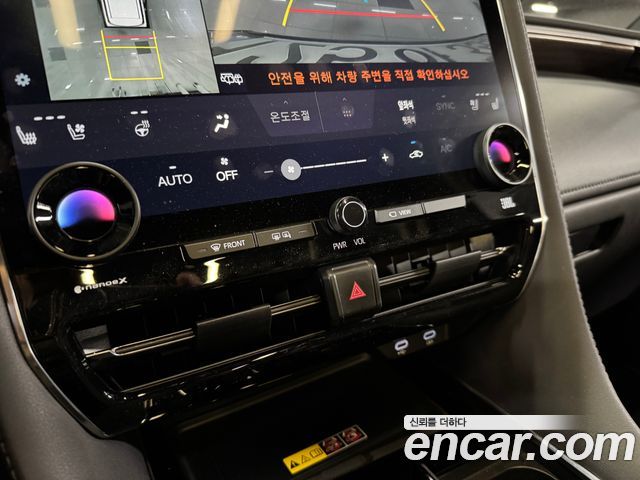 Toyota Alphard 2024 — photo 9