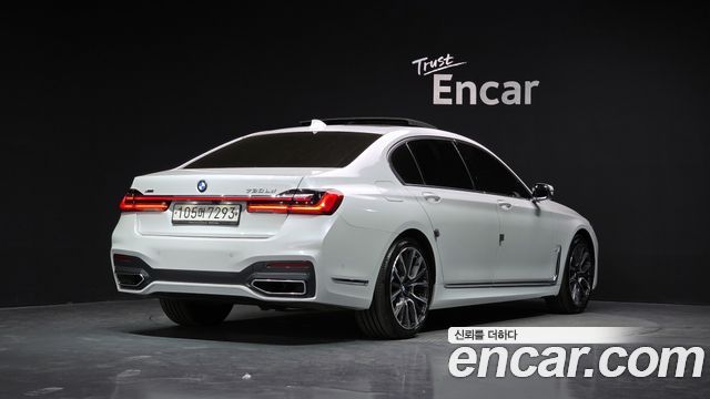 BMW 7-Series 2020 — photo 2