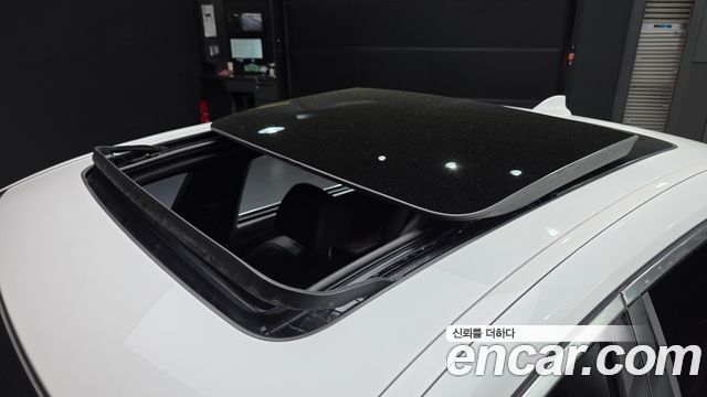 BMW 7-Series 2020 — photo 25