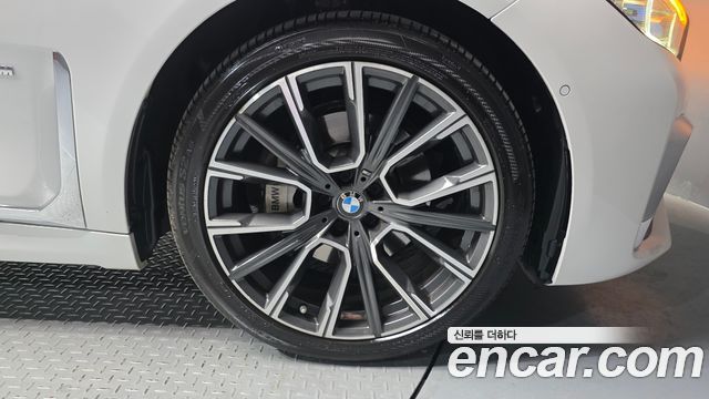 BMW 7-Series 2020 — photo 7