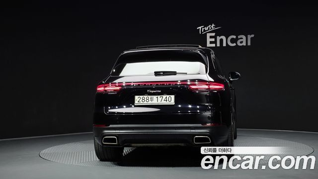 Porsche Cayenne 2020 — photo 4