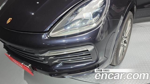 Porsche Cayenne 2020 — photo 8