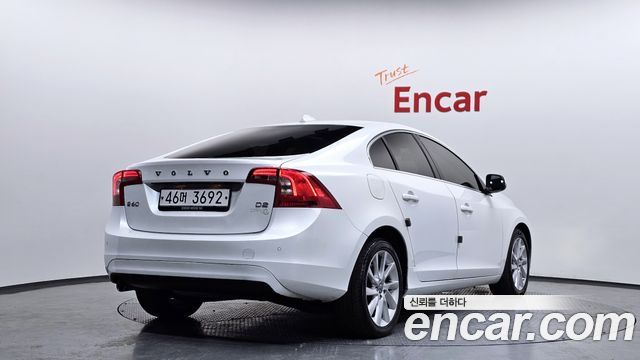 Volvo S60 2014 — photo 2