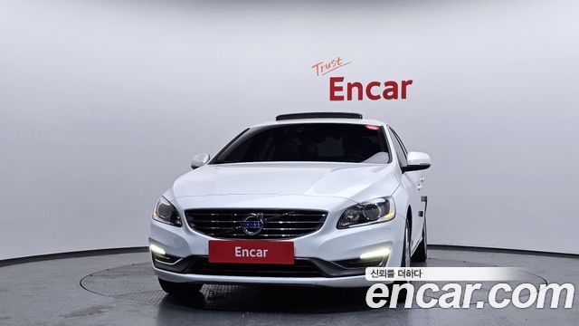 Volvo S60 2014 — photo 3