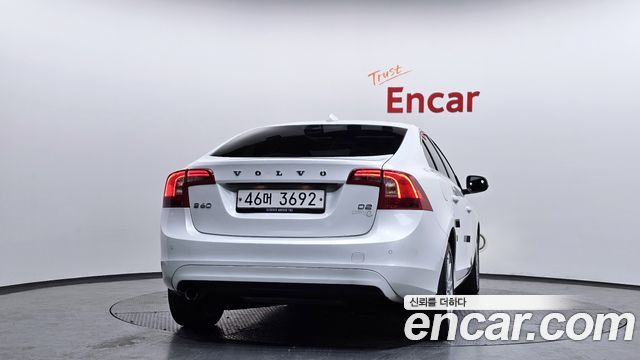 Volvo S60 2014 — photo 4