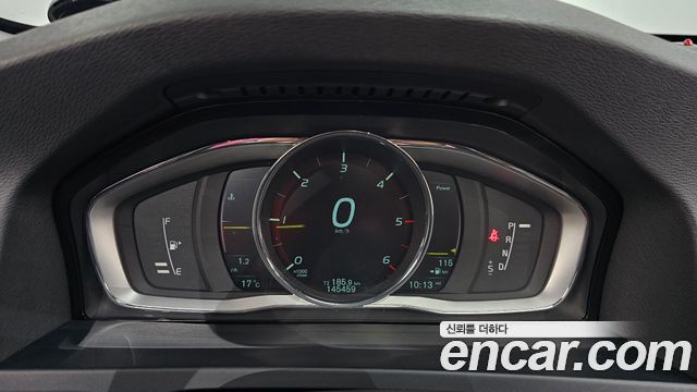Volvo S60 2014 — photo 8