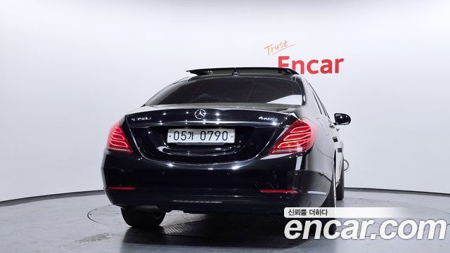 Mercedes-Benz S-Class 2016 — photo 4