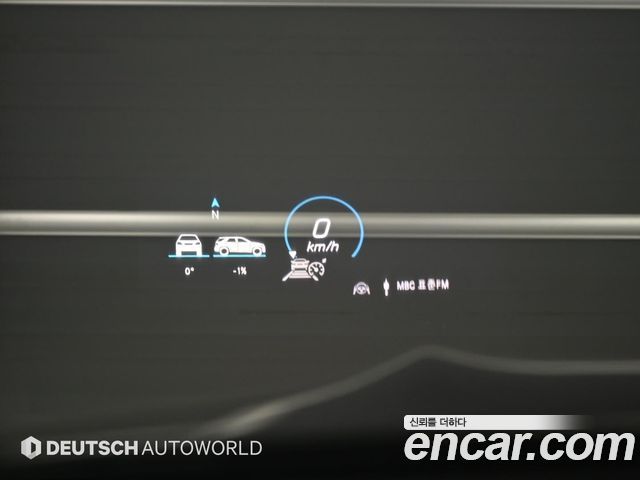 Mercedes-Benz GLS-Class 2021 — photo 11