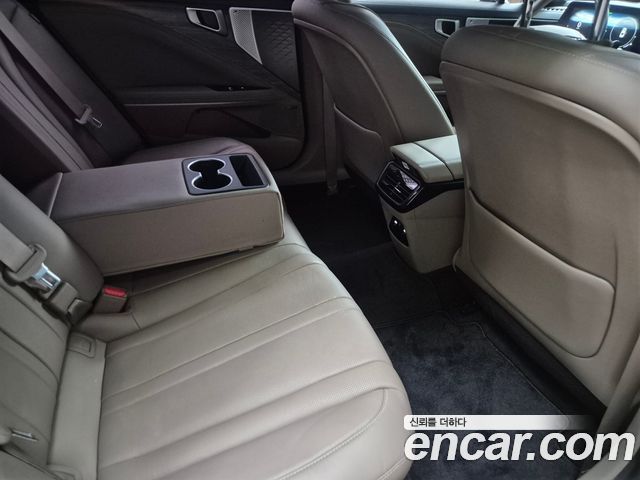 Kia K8 2022 — photo 9