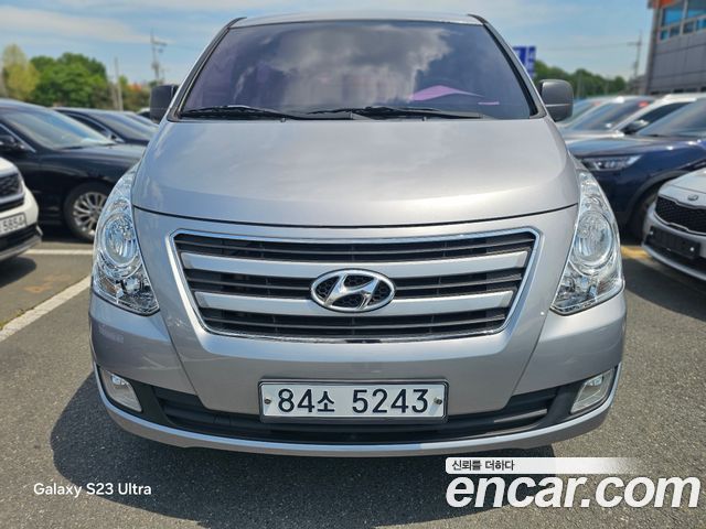 Hyundai Starex 2018 — photo 2