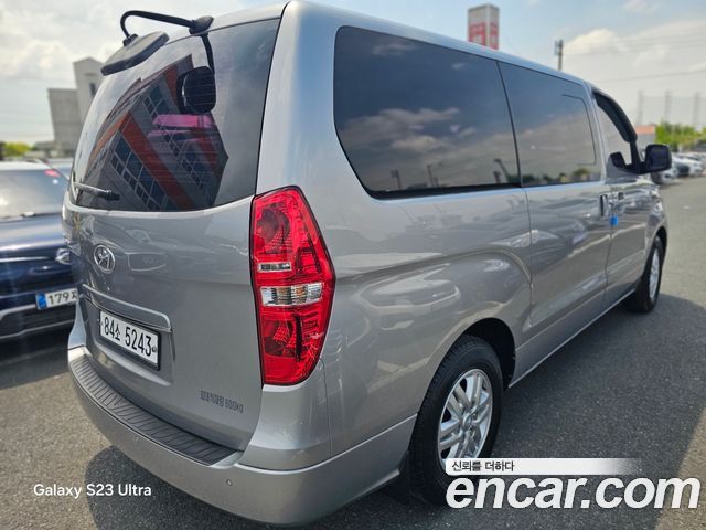 Hyundai Starex 2018 — photo 4