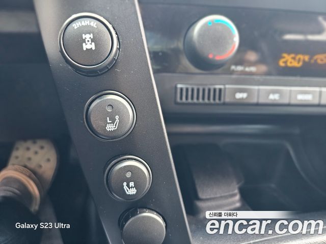 KG Mobility KORANDO 2012 — photo 13