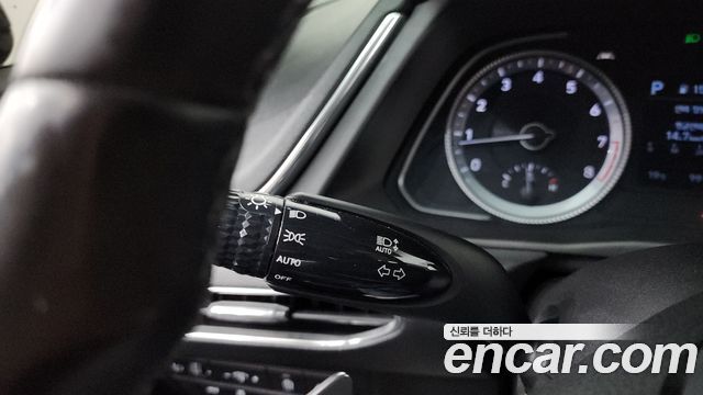 Hyundai Sonata 2020 — photo 37