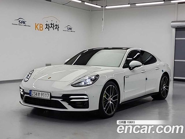 Porsche Panamera 2021 — photo 1