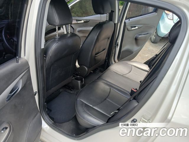 Chevrolet Korea Spark 2018 — photo 12
