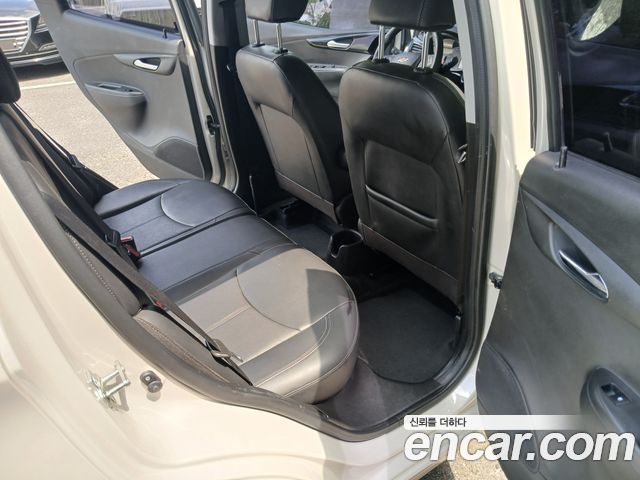 Chevrolet Korea Spark 2018 — photo 13