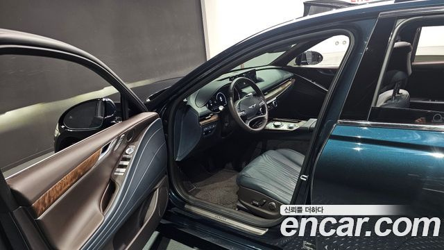 Genesis G80 2023 — photo 10