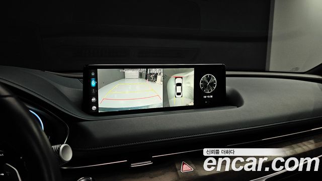 Genesis G80 2023 — photo 13