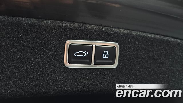 Genesis G80 2023 — photo 17