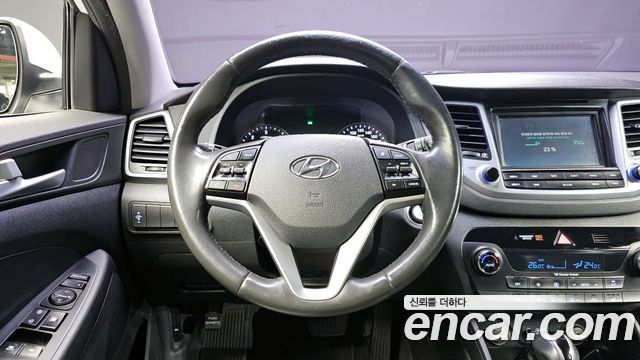 Hyundai Tucson 2017 — photo 12