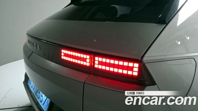 Hyundai Ioniq5 2024 — photo 9