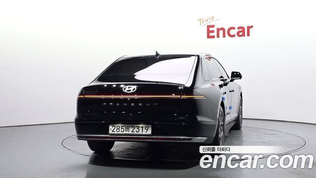 Hyundai Grandeur 2023 — photo 4