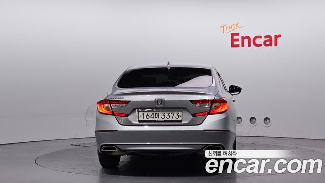 Honda Accord 2019 — photo 4