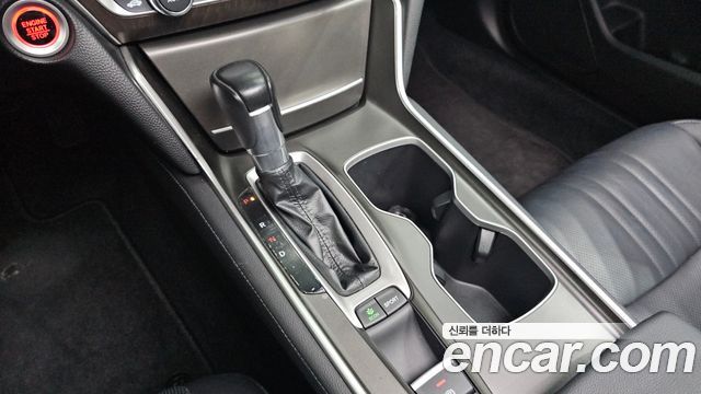 Honda Accord 2019 — photo 12