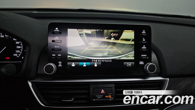 Honda Accord 2019 — photo 22