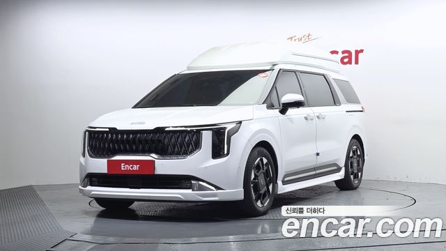 Kia Canival 2025 — photo 1