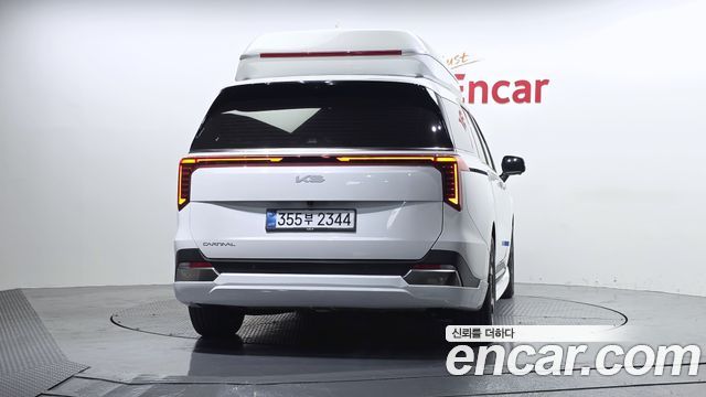 Kia Canival 2025 — photo 4