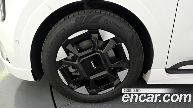Kia Canival 2025 — photo 5