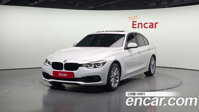 BMW 3-Series 2018 — photo 1