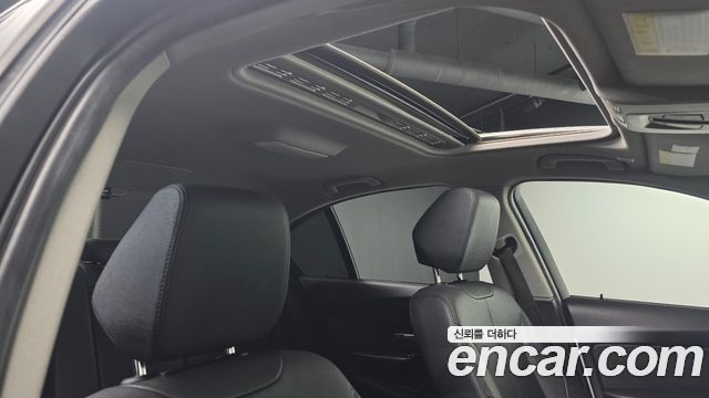 BMW 3-Series 2018 — photo 17